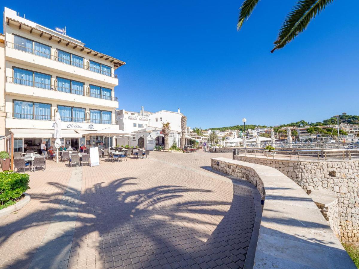 Hostal Port Corona Cala Ratjada  Exterior photo